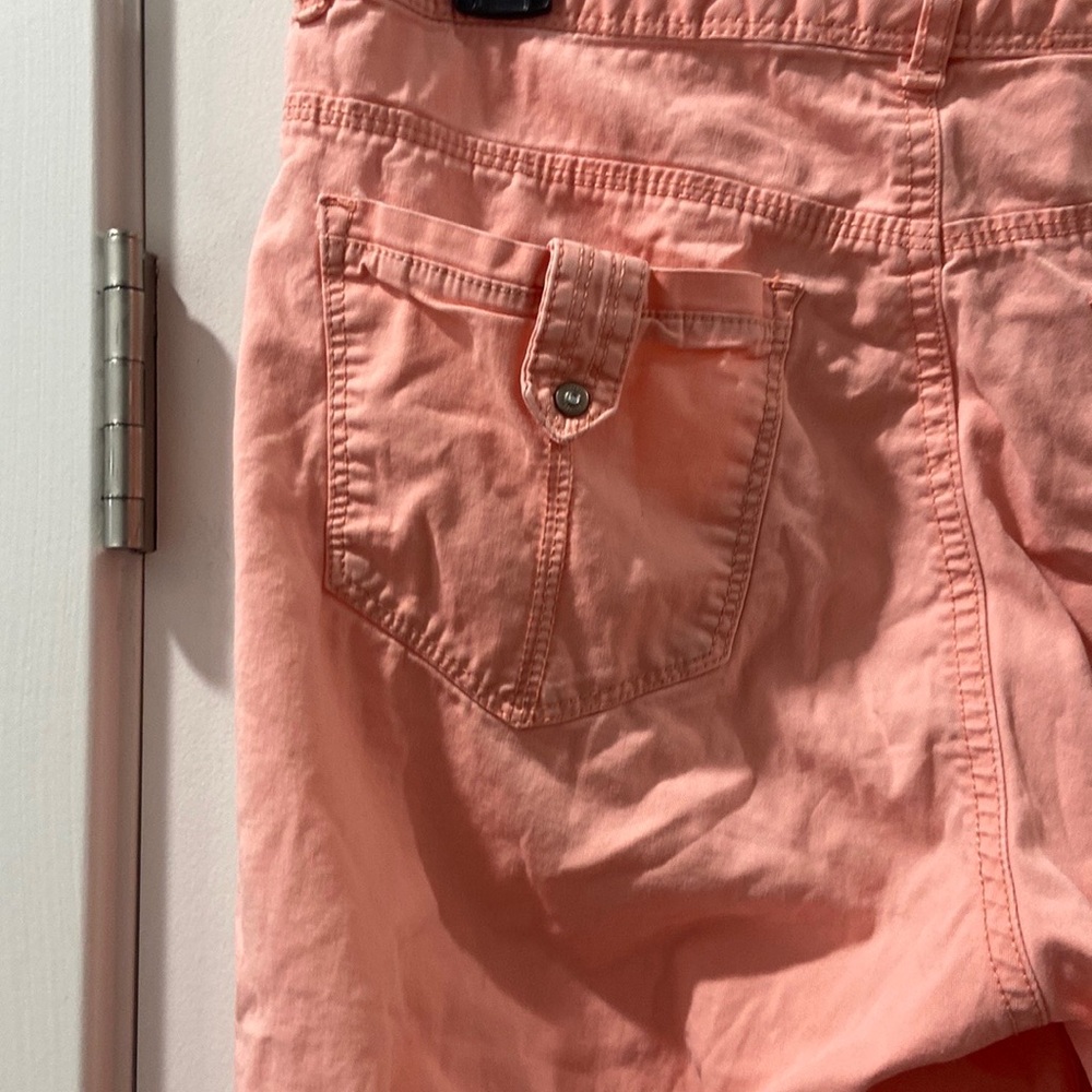 Peach Women's Shorts Brandolino Brandy size 8 shorts Bermuda - Picture 10 of 13